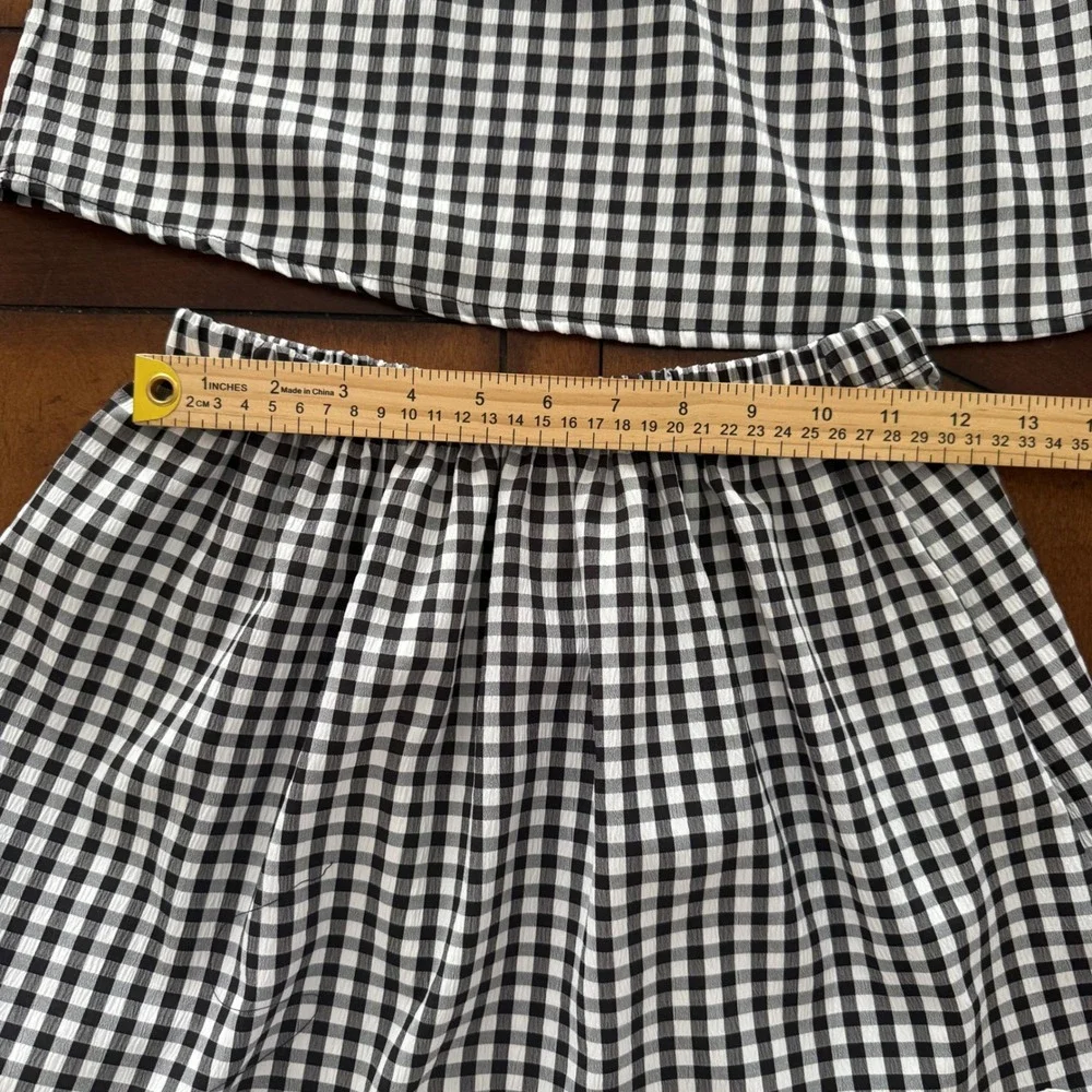 Gingham Check Crop Top & Skirt Set Black White Size S NWT Resort Vacation Y2K - Picture 7 of 8